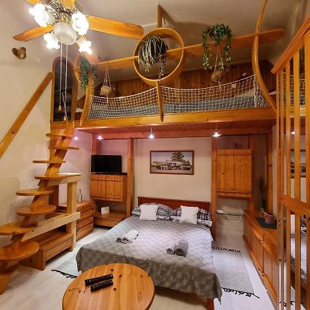 Little Cozy Apartman Miskolc Eksteriør billede