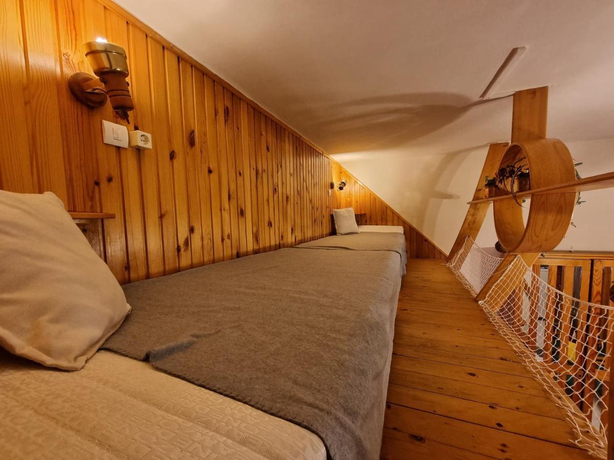 Little Cozy Apartman Miskolc Eksteriør billede