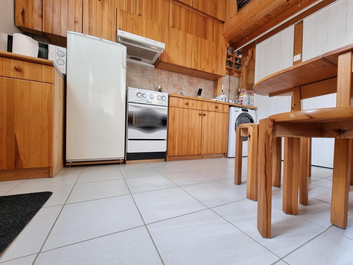Little Cozy Apartman Miskolc Eksteriør billede