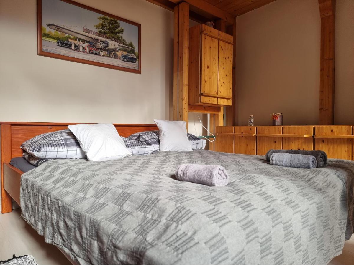 Little Cozy Apartman Miskolc Eksteriør billede