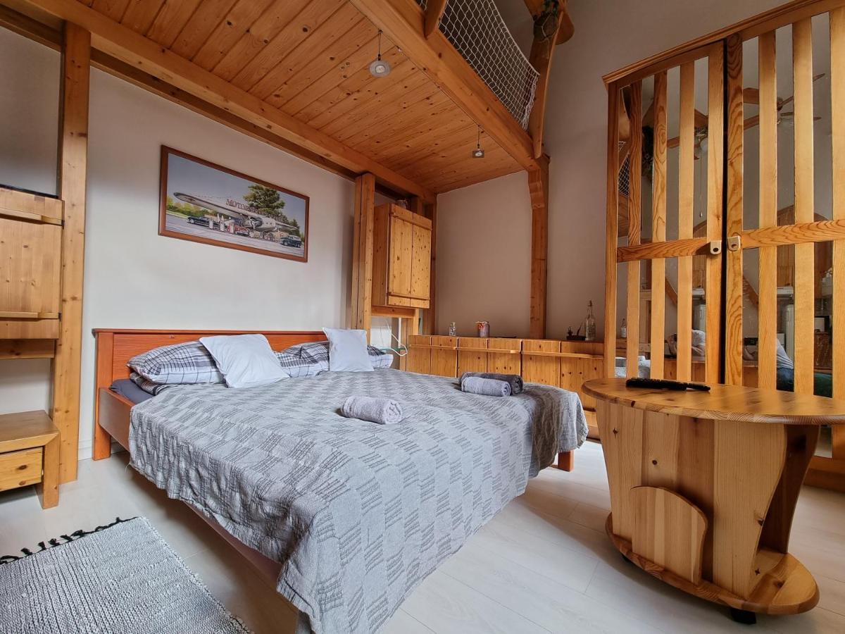 Little Cozy Apartman Miskolc Eksteriør billede