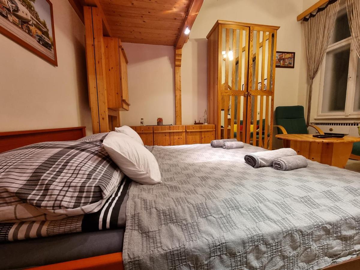 Little Cozy Apartman Miskolc Eksteriør billede